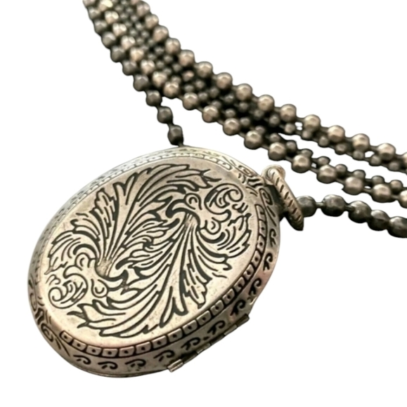 Coldwater Creek Multi Strand Locket Necklace 5 Row Silver Tone Bead Style Chain - Picture 7 of 10